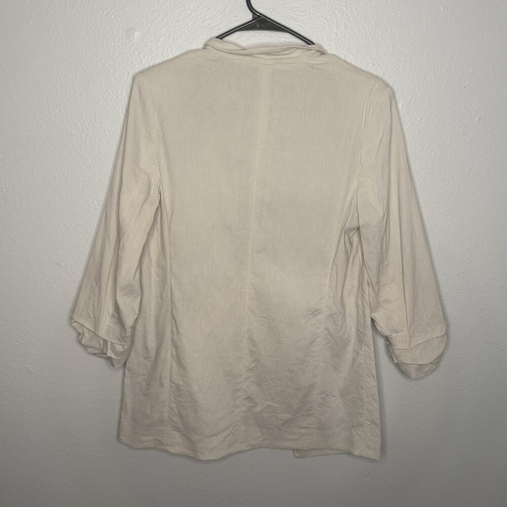 Aritzia Babaton‎ Power Hip Blazer Mirror Crepe Cream Beige Size 4 Preppy - Picture 9 of 10